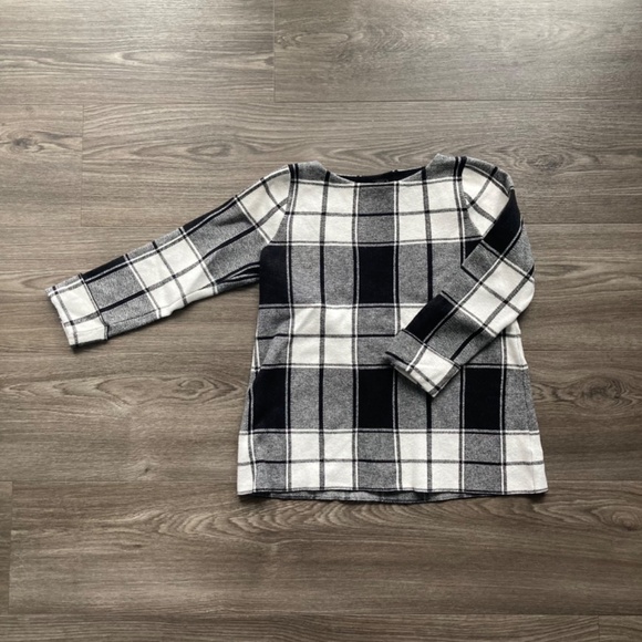 Pretty tartan/plaid sweater - Size XS - Picture 1 of 6